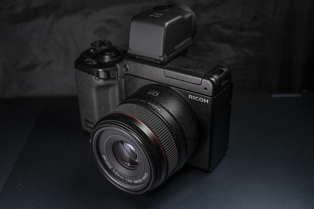 รีวิว Ricoh GXR GR LENS A12 50mm